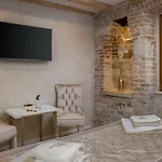 Le Premier Luxury Couette-café