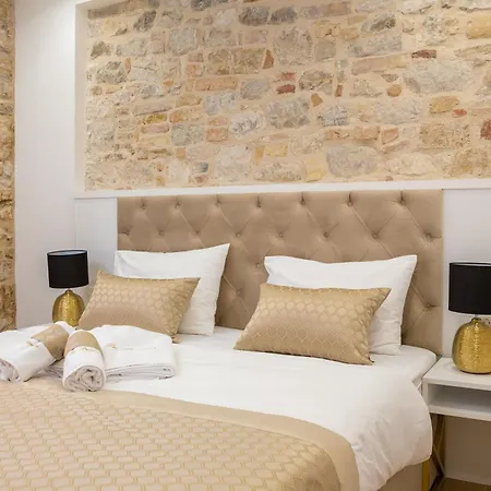 Le Premier Luxury 4* ספליט