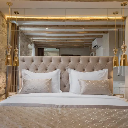 לינה וארוחת בוקר Le Premier Luxury ספליט