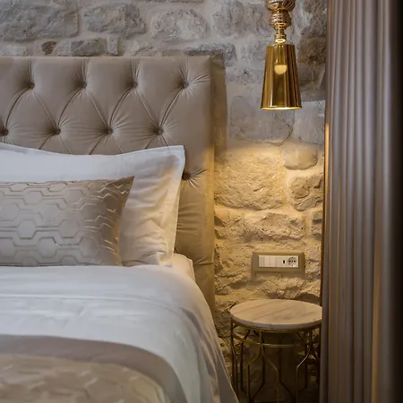 Le Premier Luxury 4* Split