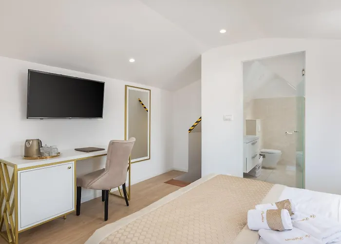 Le Premier Luxury فندق مبيت وإفطار 4*