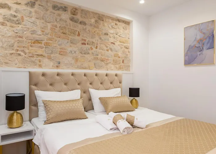 Le Premier Luxury فندق مبيت وإفطار 4*