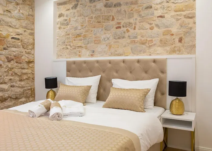 Le Premier Luxury 4* سبليت