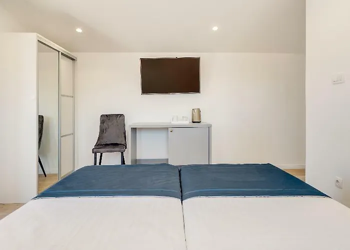 Le Premier Luxury فندق مبيت وإفطار 4*