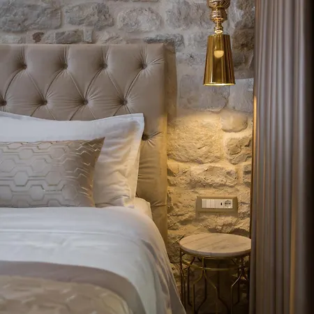 Le Premier Luxury 4* Σπλιτ